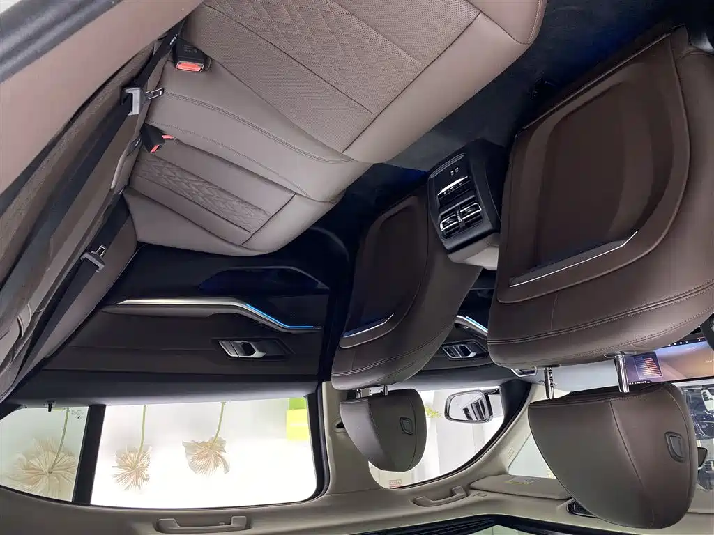 BMW BMW 3 Series 2023 320Li M Sport Package 2024 - thumbnail 9