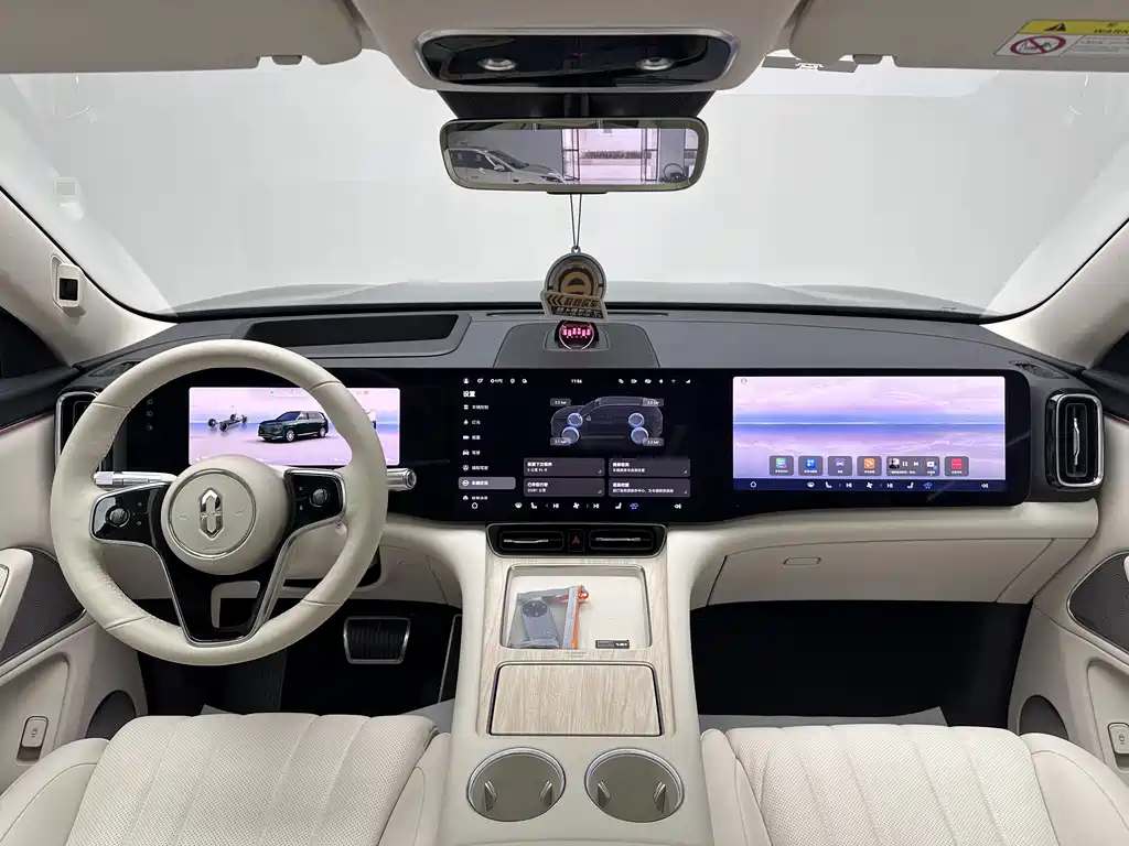 AITO Aito M8 2025 Extended Range Max+ 53.4kWh 6-seater 2025 - thumbnail 13