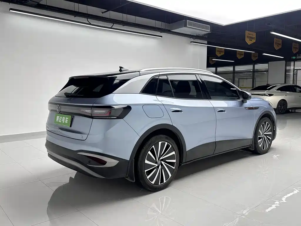 Volkswagen Volkswagen ID.4 X 2023 Pure & Long Range Edition 2022 - thumbnail 4