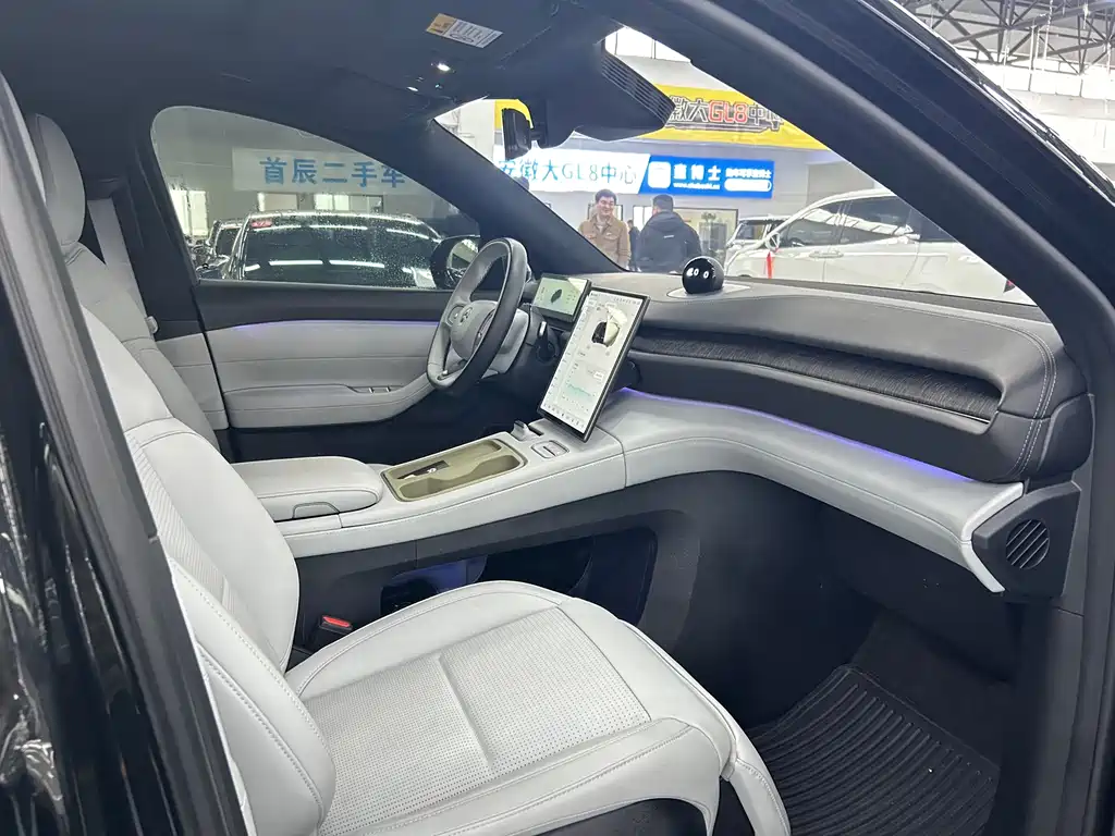 NIO NIO ES6 2024 75kWh 2024 - thumbnail 9