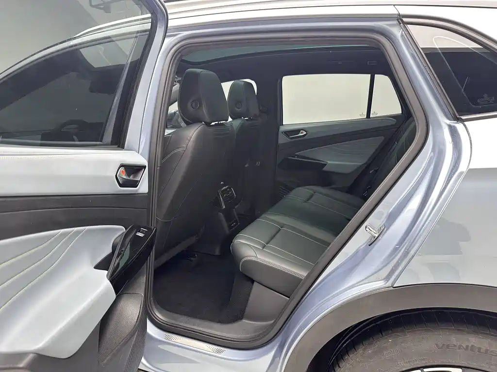 Volkswagen Volkswagen ID.4 X 2023 Pure & Long Range Edition 2022 - thumbnail 10