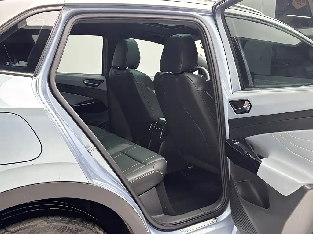 Volkswagen Volkswagen ID.4 X 2023 Pure & Long Range Edition 2022 - thumbnail 12