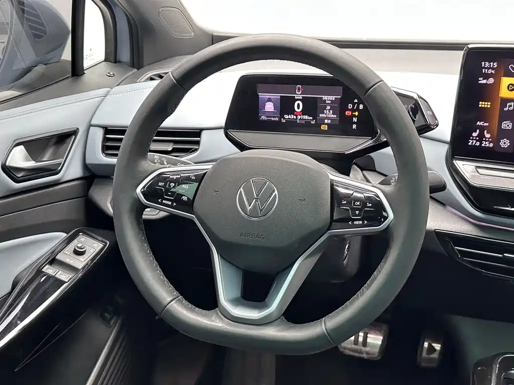 Volkswagen Volkswagen ID.4 X 2023 Pure & Long Range Edition 2022 - thumbnail 15