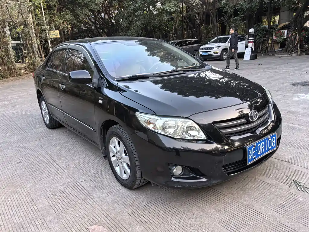 Toyota Toyota Corolla 2009 1.6L Automatic GL Sunroof Special Edition 2010 - thumbnail 3