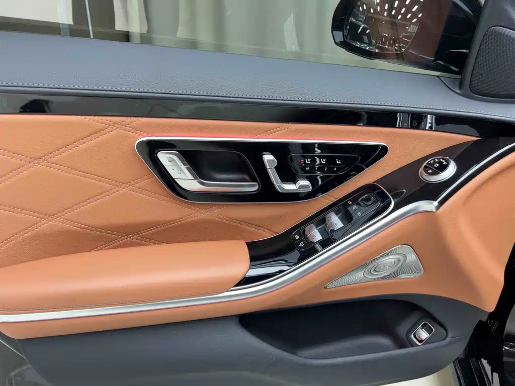 Mercedes-Benz Maybach S-Class 2021 S 480 4MATIC 2021 - thumbnail 6