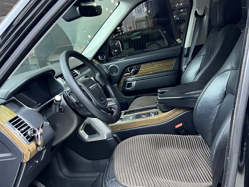 Land Rover Range Rover 2019 3.0 SC V6 Autobiography 2019 - thumbnail 4