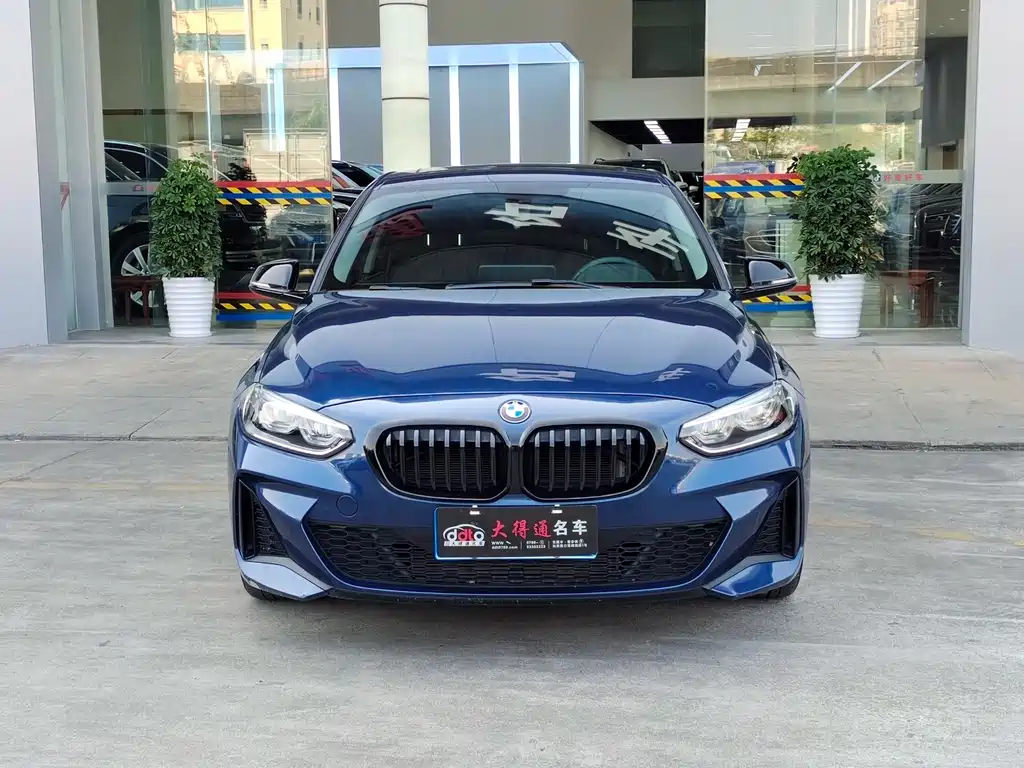 BMW BMW 1 Series 2023 120i M Sport Shadow Edition 2023 - thumbnail 2