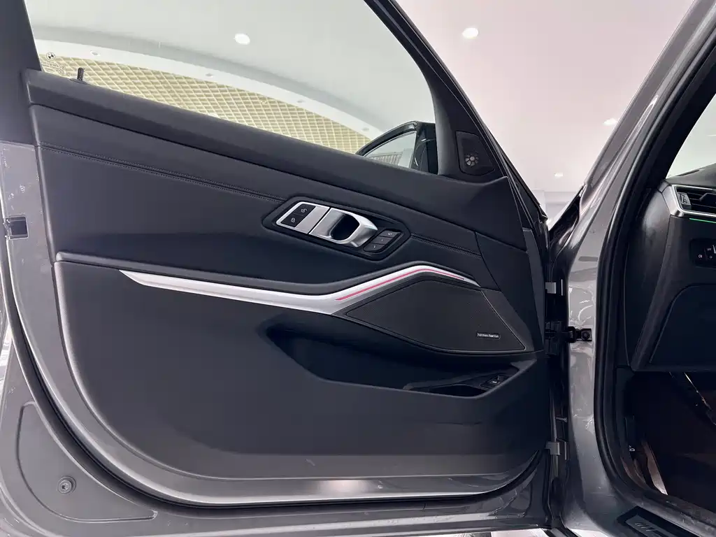 BMW BMW M3 2023 M3 Sedan M xDrive Thunder Edition 2024 - thumbnail 20