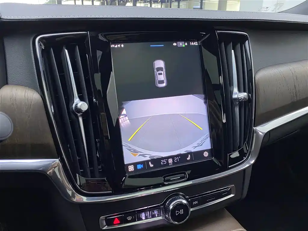 Volvo Volvo S90 2023 B5 Intelligent Luxury Edition 2023 - thumbnail 17