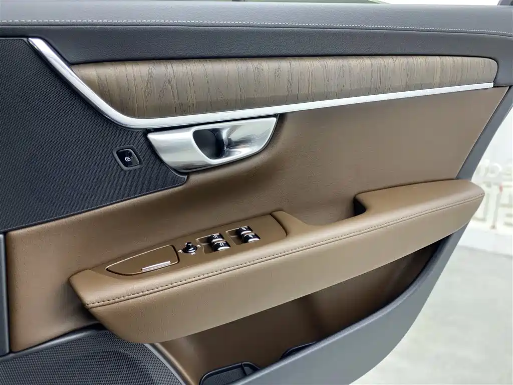 Volvo Volvo S90 2023 B5 Intelligent Luxury Edition 2023 - thumbnail 22