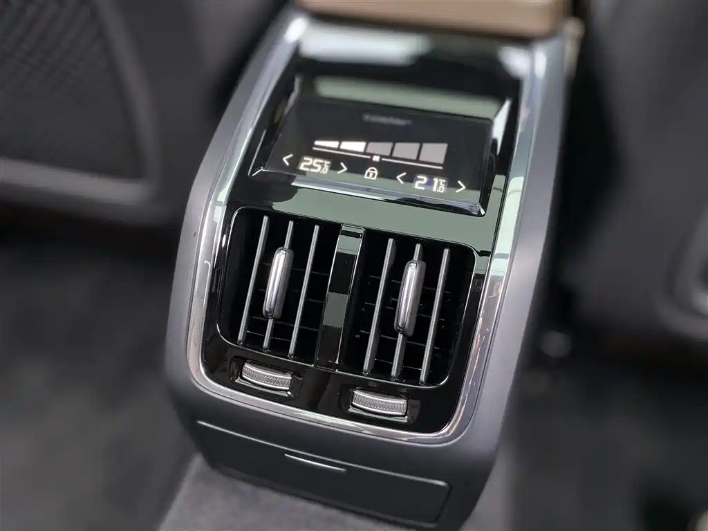 Volvo Volvo S90 2023 B5 Intelligent Luxury Edition 2023 - thumbnail 23