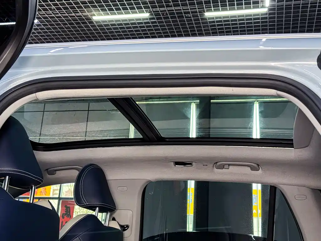 Geely Auto Xingyue L 2022 1.5T Leishen Hi·F Hybrid Super Swift 2023 - thumbnail 15