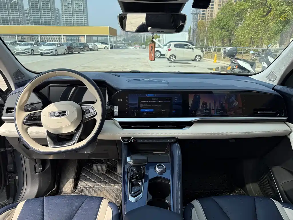 Geely Auto Xingyue L 2022 1.5T Raython Hi·F Hybrid Version Super Rui 2023 - thumbnail 10