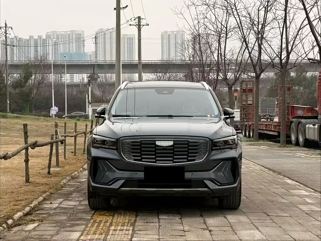 Geely Auto Xingyue L 2022 1.5T Raython Hi·F Hybrid Super Swift 2022 - thumbnail 2