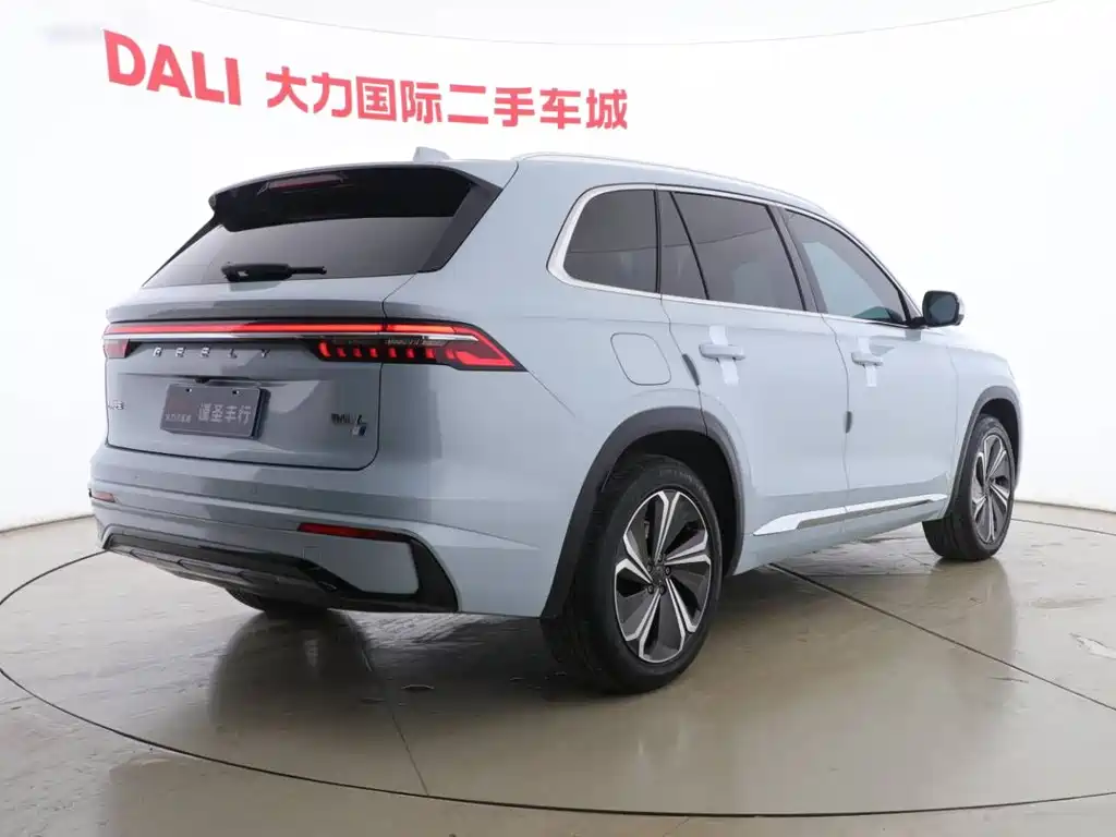 Geely Auto Xingyue L 2022 1.5T Raython Hi·F Hybrid Version Super Rui 2022 - thumbnail 5