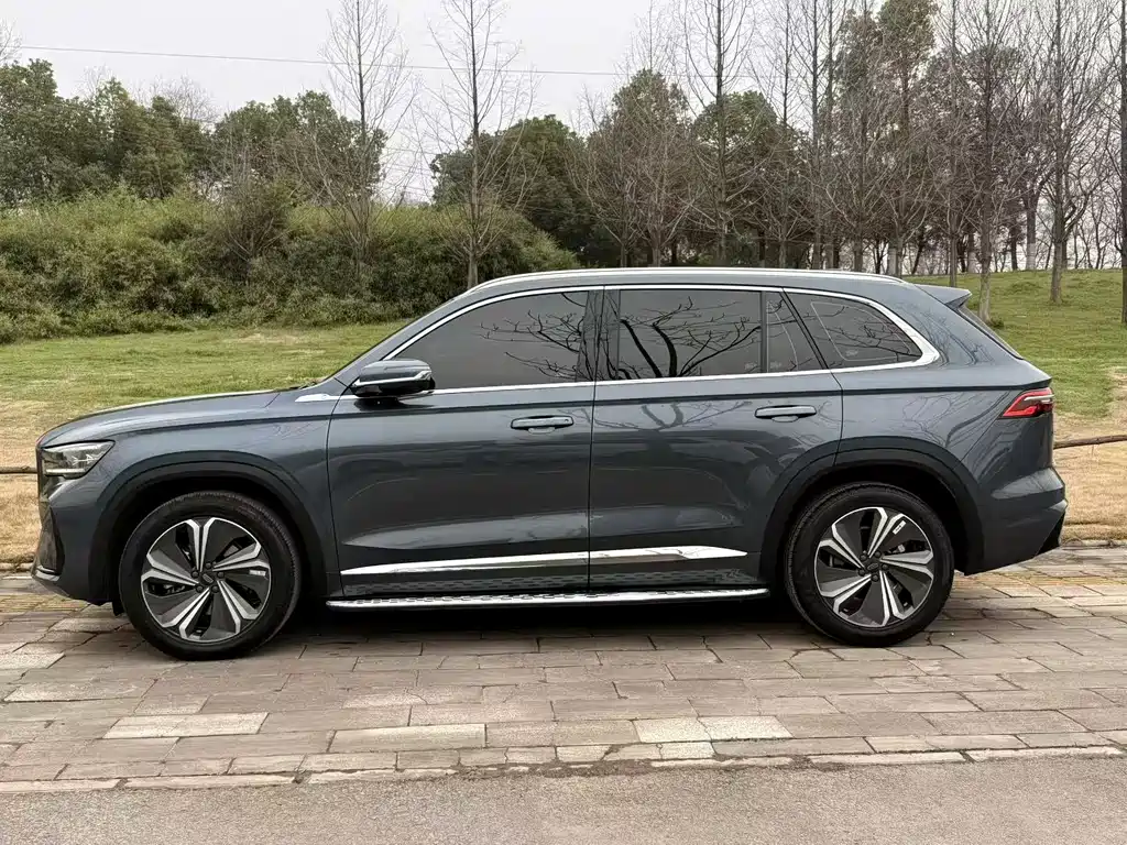 Geely Auto Xingyue L 2022 1.5T Raython Hi·F Hybrid Super Swift 2022 - thumbnail 7