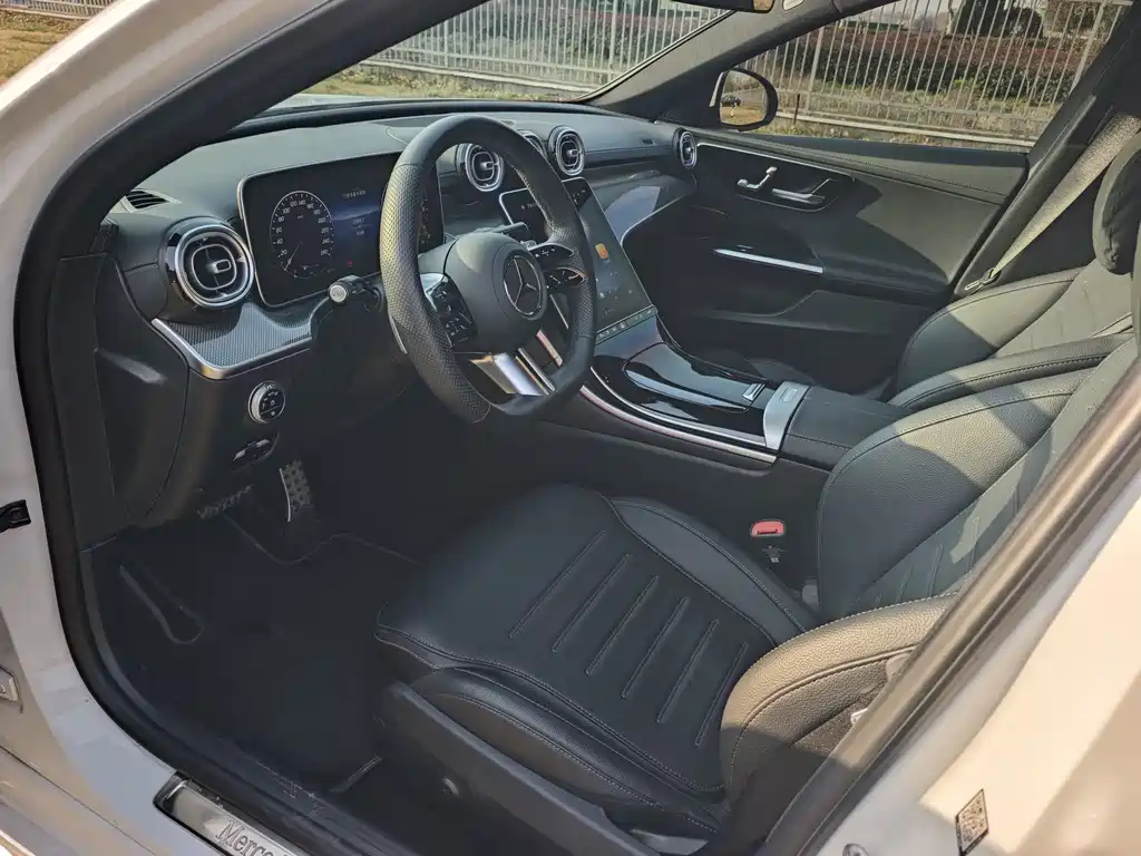 Mercedes-Benz Mercedes-Benz C-Class Plug-in Hybrid 2025 C 350 eL 2024 - thumbnail 10