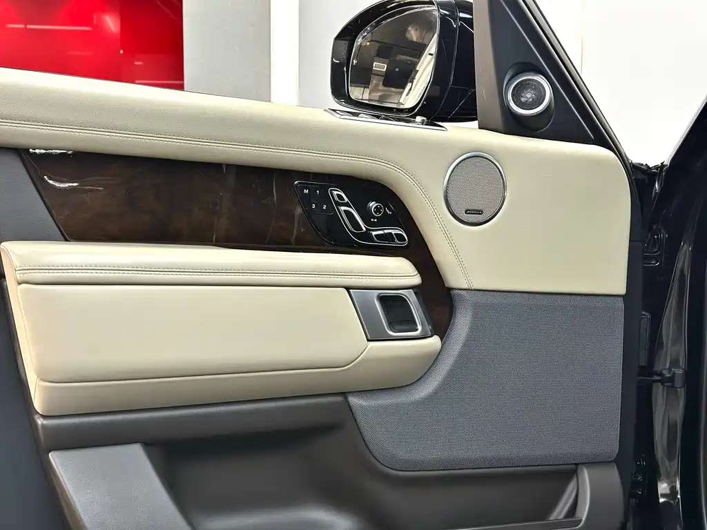 Land Rover Range Rover 2020 3.0 L6 Autobiography 2020 - thumbnail 5