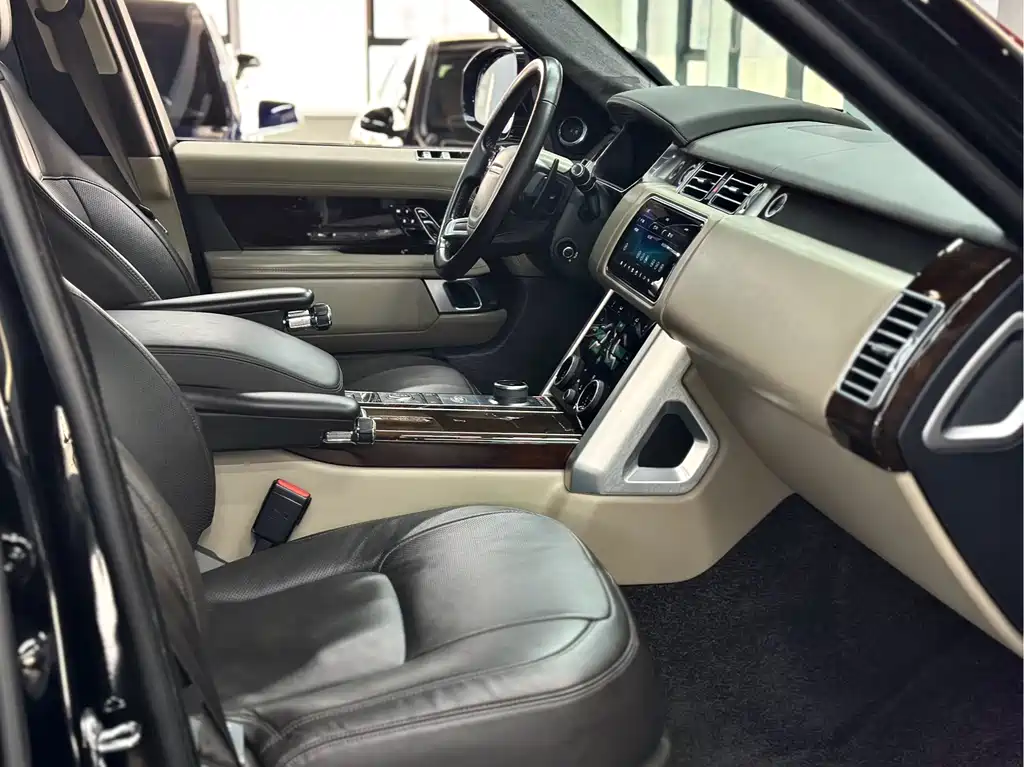 Land Rover Range Rover 2020 3.0 L6 Autobiography 2020 - thumbnail 6