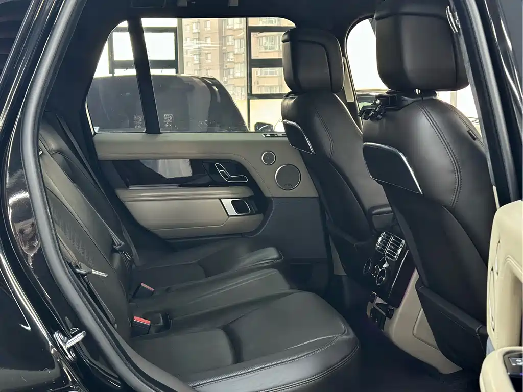 Land Rover Range Rover 2020 3.0 L6 Autobiography 2020 - thumbnail 10