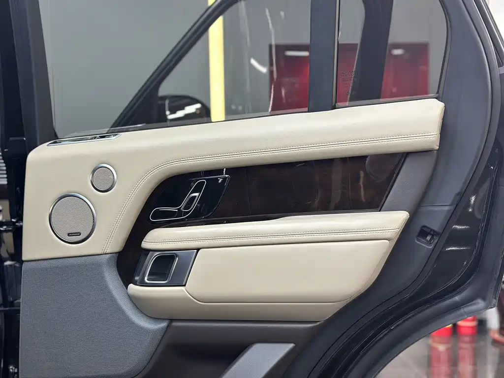 Land Rover Range Rover 2020 3.0 L6 Autobiography 2020 - thumbnail 11
