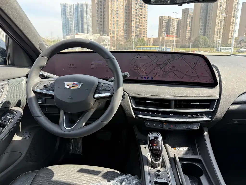 Cadillac Cadillac CT5 2025 28T Track Performance Edition 2025 - thumbnail 8