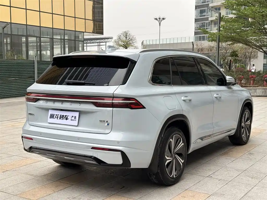 Geely Auto Xingyue L 2022 1.5T Raython Hi·F Hybrid Version Super Rui 2022 - thumbnail 6