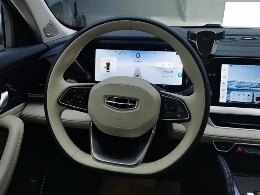 Geely Auto Xingyue L 2022 1.5T Raython Hi·F Hybrid Version Super Rui 2022 - thumbnail 13