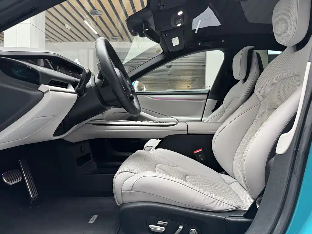 Xiaomi Auto Xiaomi SU7 2024 AWD Ultra-Long Range High-End Intelligent Driving Max Edition 2024 - thumbnail 10