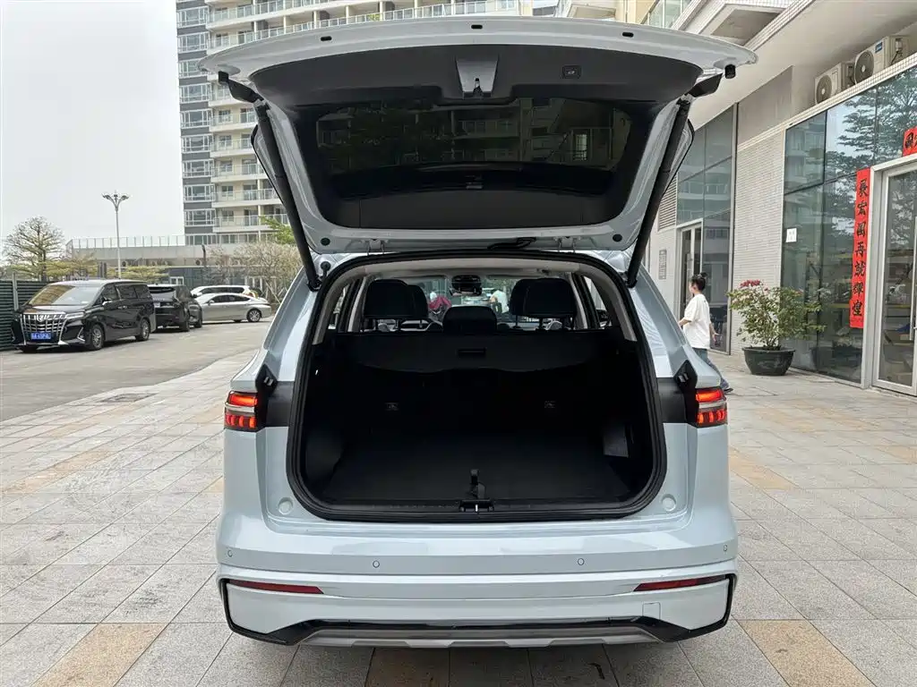 Geely Auto Xingyue L 2022 1.5T Raython Hi·F Hybrid Version Super Rui 2022 - thumbnail 23