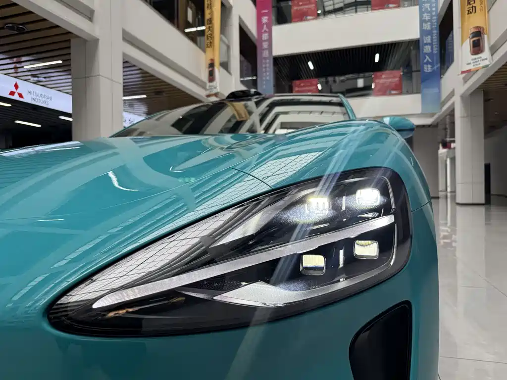 Xiaomi Auto Xiaomi SU7 2024 AWD Ultra-Long Range High-End Intelligent Driving Max Edition 2024 - thumbnail 24