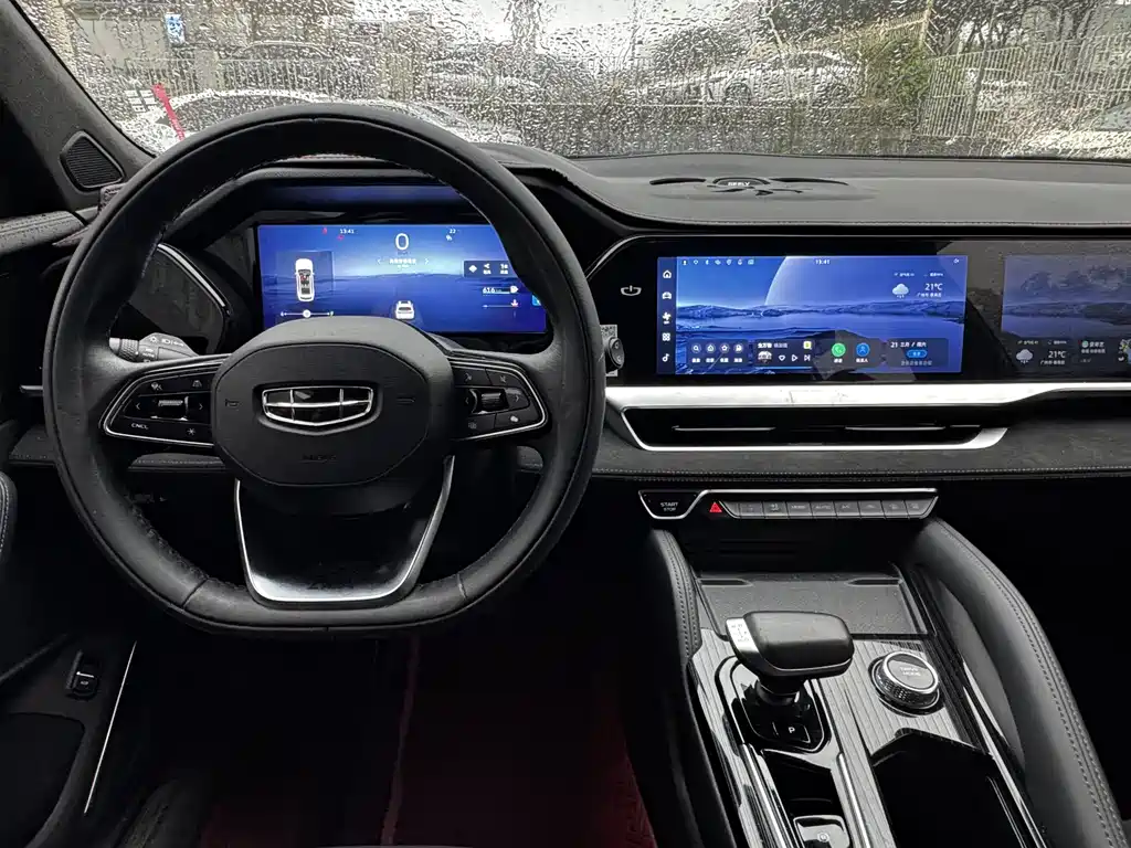 Geely Auto Xingyue L 2022 1.5T Raython Hi·F Hybrid Version Super Swift 2022 - thumbnail 9