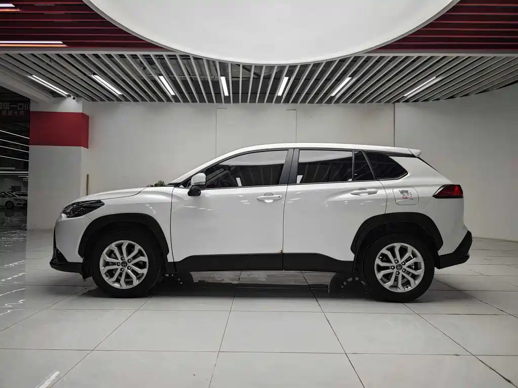 Toyota Toyota Corolla Cross 2022 2.0L CVT Leading Edition 2023 - thumbnail 2