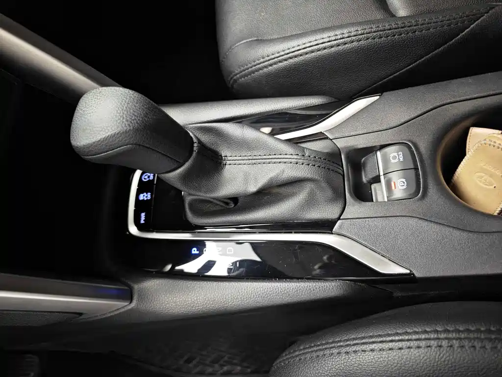 Toyota Toyota Corolla Cross 2022 2.0L CVT Leading Edition 2023 - thumbnail 8