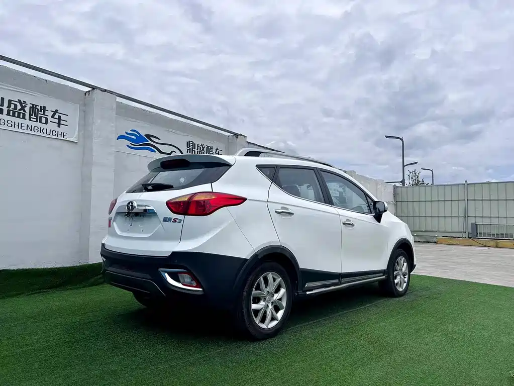 JAC Group Rui Feng S3 2016 1.5L Manual Luxury Intelligent Premium Edition 2015 - thumbnail 4