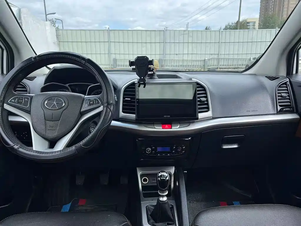 JAC Group Rui Feng S3 2016 1.5L Manual Luxury Intelligent Premium Edition 2015 - thumbnail 10