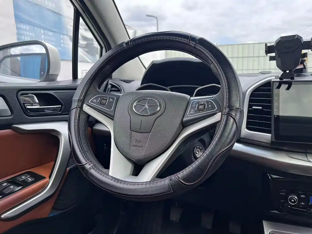 JAC Group Rui Feng S3 2016 1.5L Manual Luxury Intelligent Premium Edition 2015 - thumbnail 11
