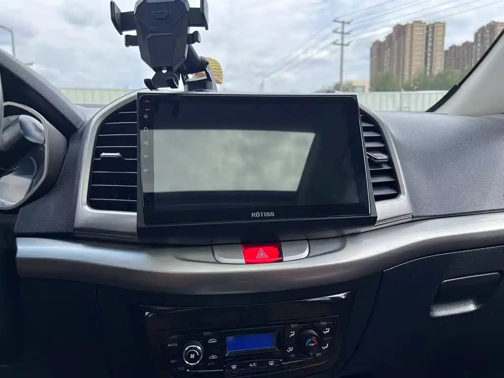 JAC Group Rui Feng S3 2016 1.5L Manual Luxury Intelligent Premium Edition 2015 - thumbnail 12