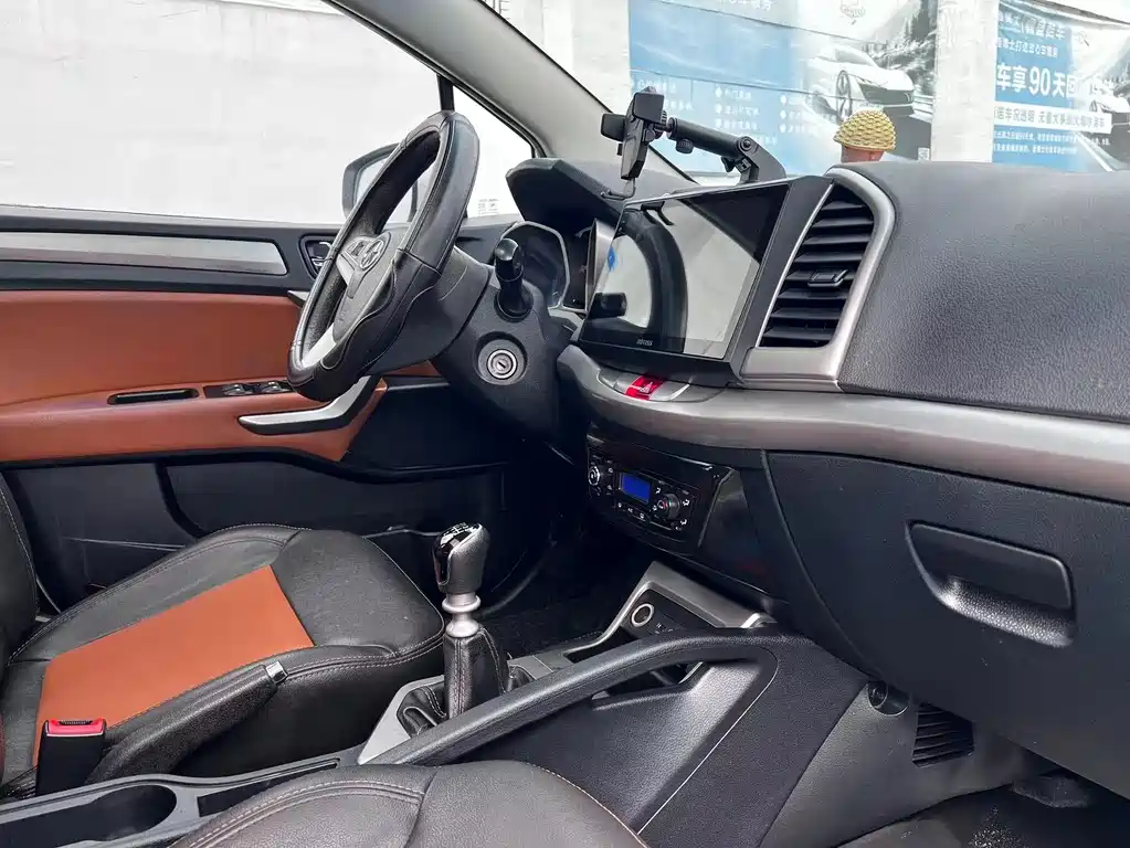 JAC Group Rui Feng S3 2016 1.5L Manual Luxury Intelligent Premium Edition 2015 - thumbnail 14
