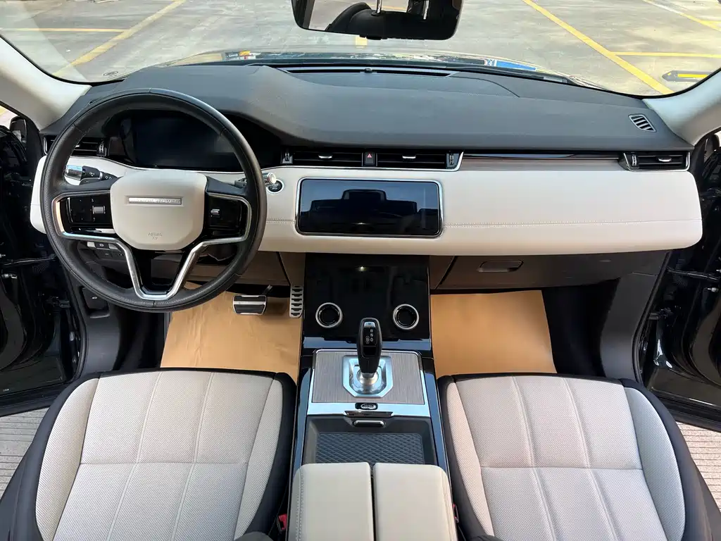 Land Rover Range Rover Evoque 2022 L 249PS R-Dynamic Luxury Edition 2023 - thumbnail 7