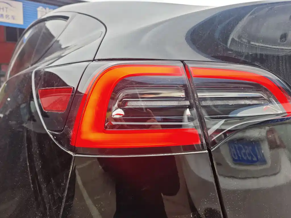 Tesla Model Y 2023 Rear-Wheel Drive 2023 - thumbnail 16