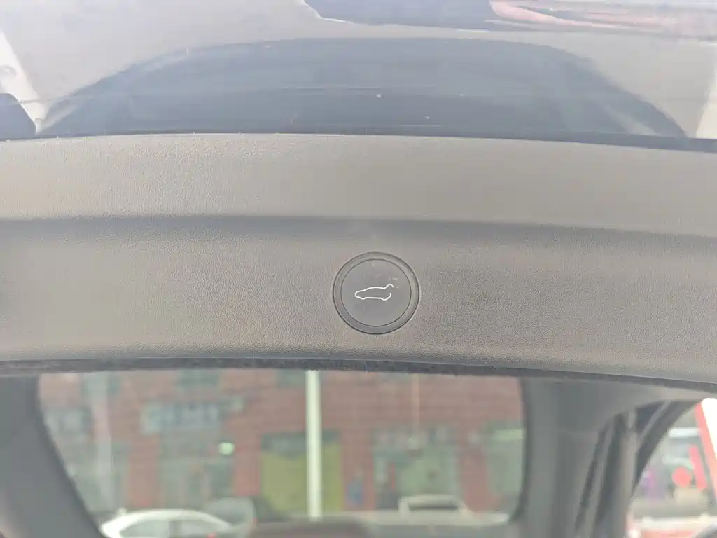 Tesla Model Y 2023 Rear-Wheel Drive 2023 - thumbnail 18