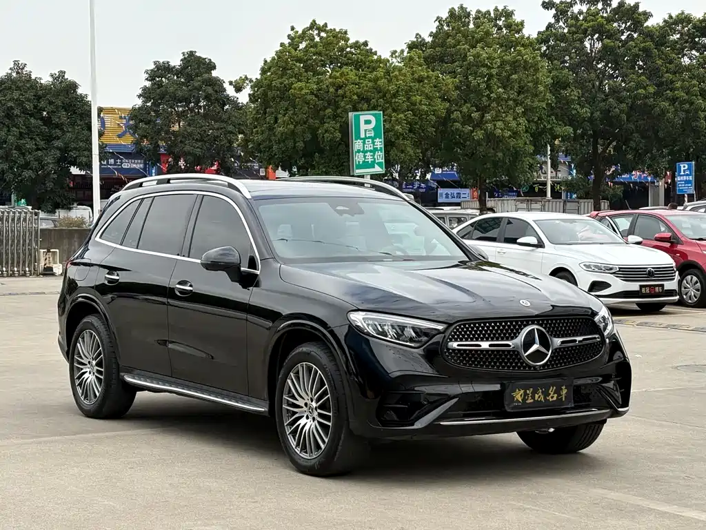Mercedes-Benz Mercedes-Benz GLC 2024 GLC 300 L 4MATIC Dynamic Model 5-Seat 2024 - thumbnail 3