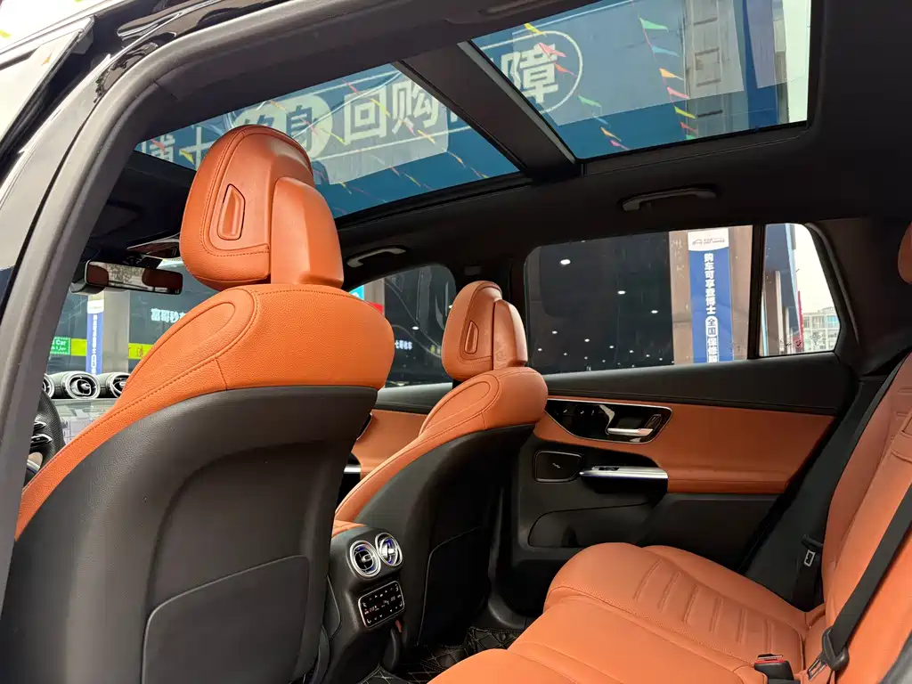 Mercedes-Benz Mercedes-Benz GLC 2024 GLC 300 L 4MATIC Dynamic Model 5-Seat 2024 - thumbnail 14