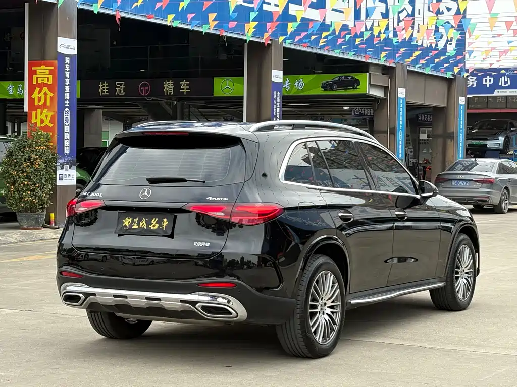 Mercedes-Benz Mercedes-Benz GLC 2024 GLC 300 L 4MATIC Dynamic Model 5-Seat 2024 - thumbnail 18