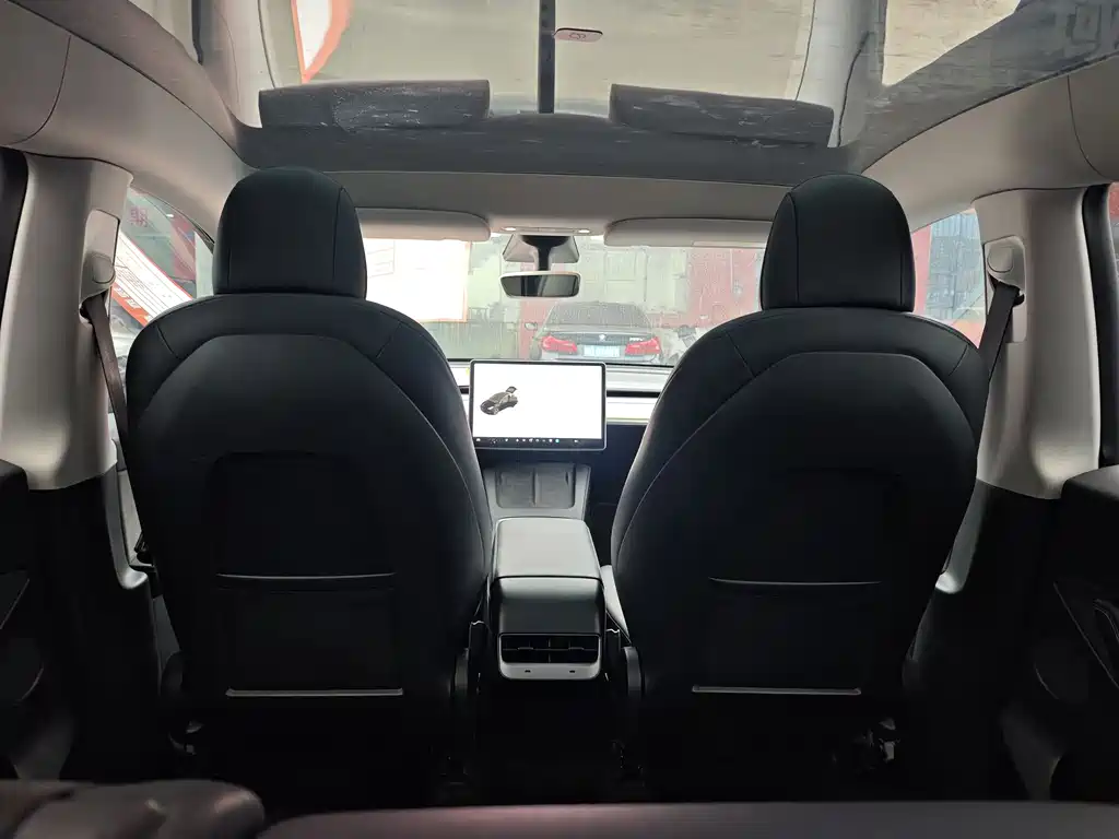 Tesla Model Y 2021 Standard Range Rear-Wheel Drive 2021 - thumbnail 14