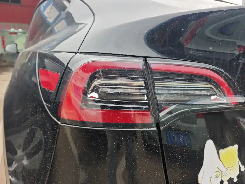 Tesla Model Y 2021 Standard Range Rear-Wheel Drive 2021 - thumbnail 16