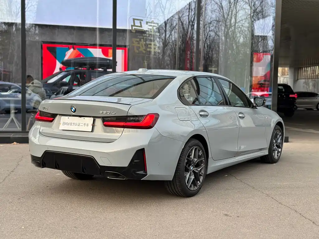 BMW BMW 3 Series 2025 330Li Premium M Sport Night Package 2025 - thumbnail 11