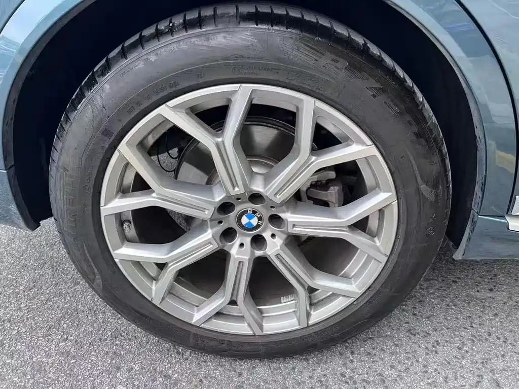 BMW BMW X7 xDrive40i Luxury Package 2024 - thumbnail 5