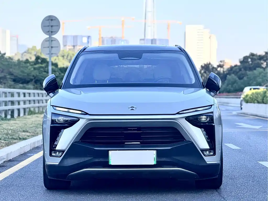 NIO NIO ES8 2020 415KM 7-seater 2021 - thumbnail 2